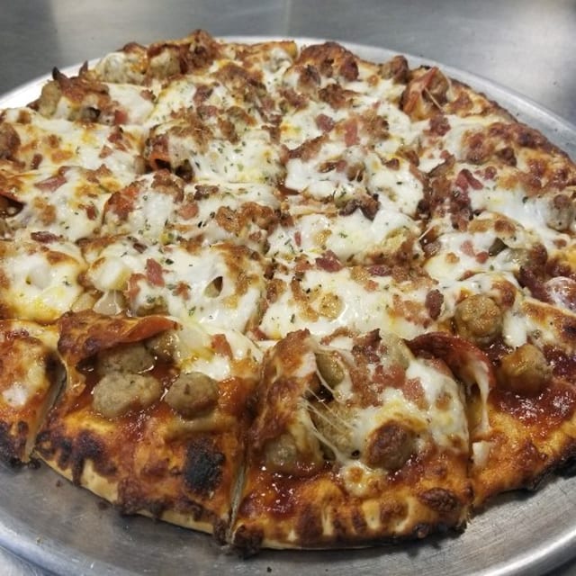 Chicago BBQ Pizza (Party).